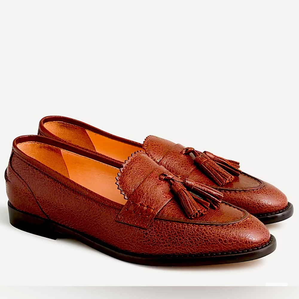 Crackled leather Academy loafers with tassels size 9